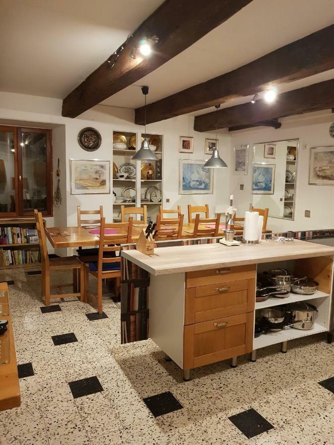 Le Vieux Couvent Villa Deviat Kültér fotó
